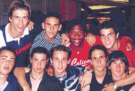 (c)FabregasMessi_BreakingFootballNewsdotcom Fabregas Messi Pique