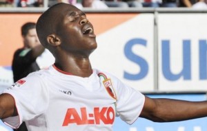 (c)_Knowledge_Musona_Augsburg_dailynews(dot)co(dot)zw Bundesliga