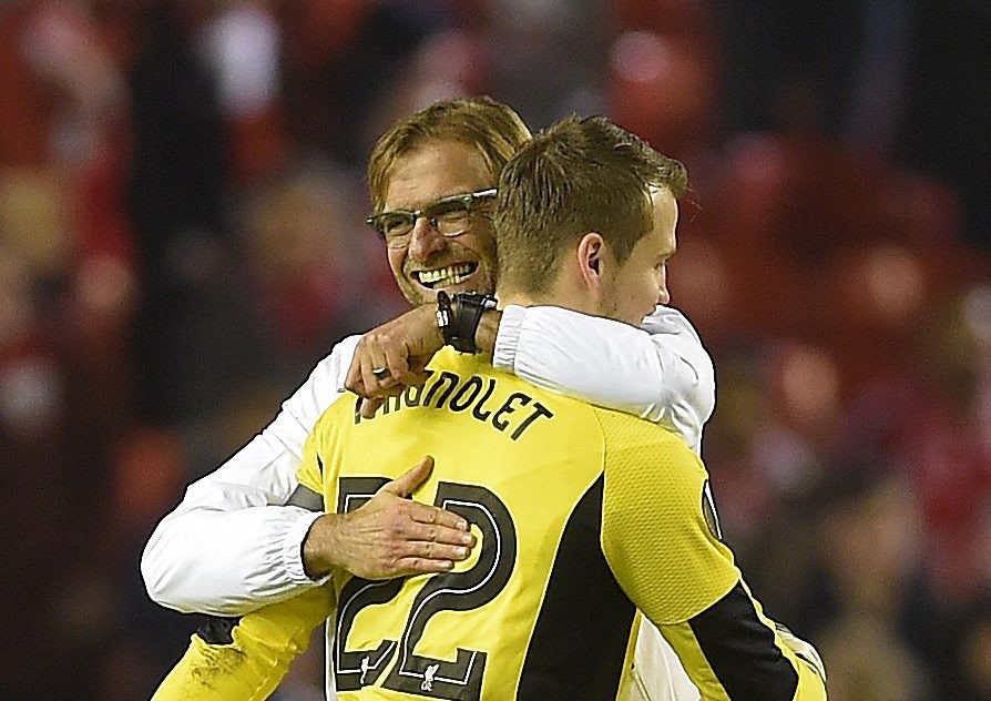 Liverpool's manager Jurgen Klopp celebrates with Liverpool's goalie Simon Mignolet after Liverpool's 2-1 victory during the UEFA Europa League group B soccer match between Liverpool FC and FC Girondins de Bordeaux held at Anfield in Liverpool, Britain, 26 November 2015. (Photo by Peter Powell/EPA)
