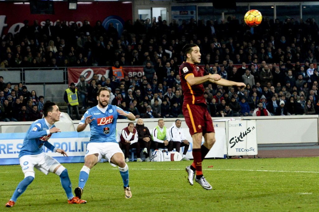 Manolas has been a rock in the central defence for AS Roma and is setting his sights on a move to Premier League.