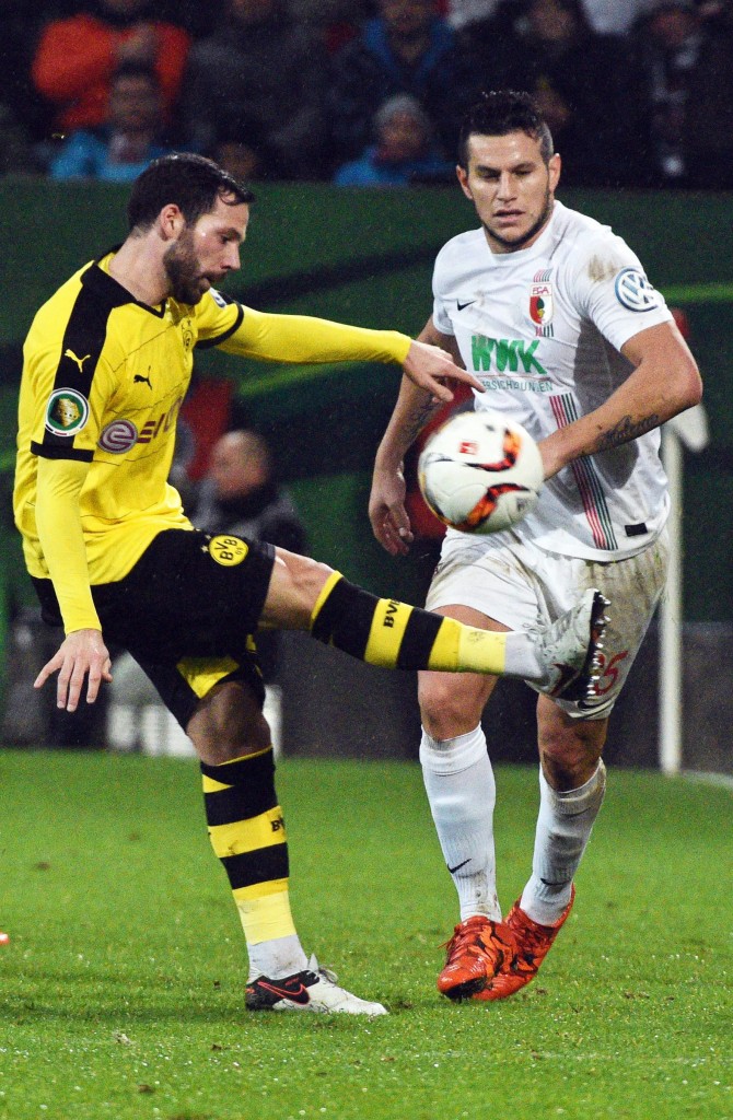 FC Augsburg vs Borussia Dortmund