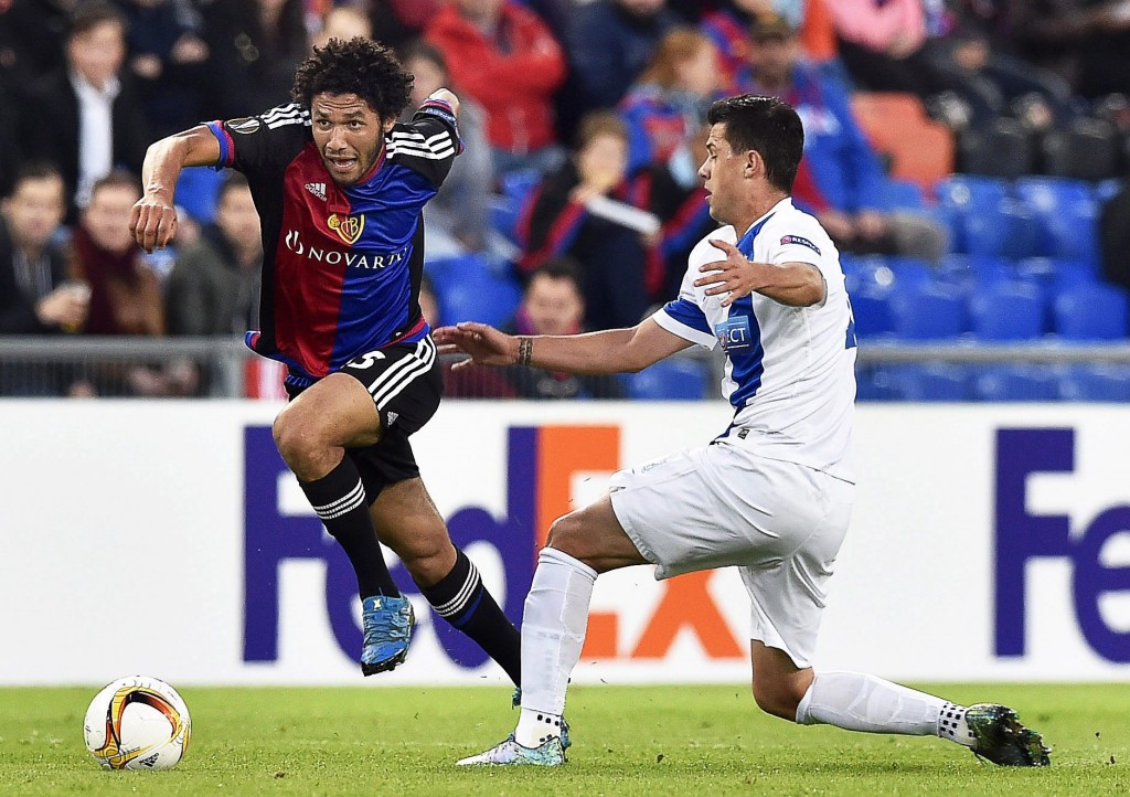 Arsenal sign midfielder Elneny from Swiss champions Basel