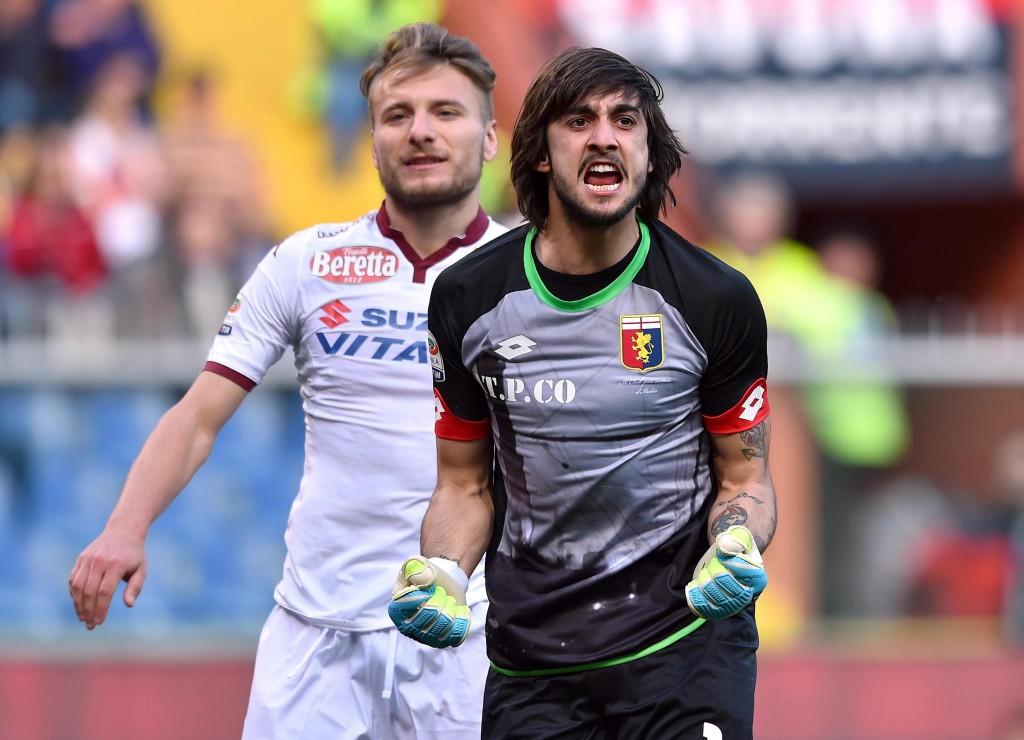 Mattia Perin should be fit enough to take on parent club Juventus on Sunday. (Photo by AFP/Getty Images)
