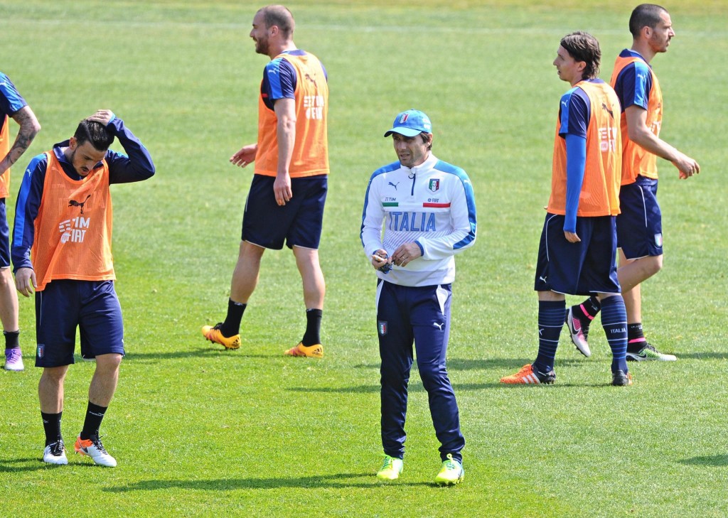 Antonio Conte is looking to add Cudicini to help him get his message across to the players on the training ground. (Picture Courtesy - AFP/Getty Images)