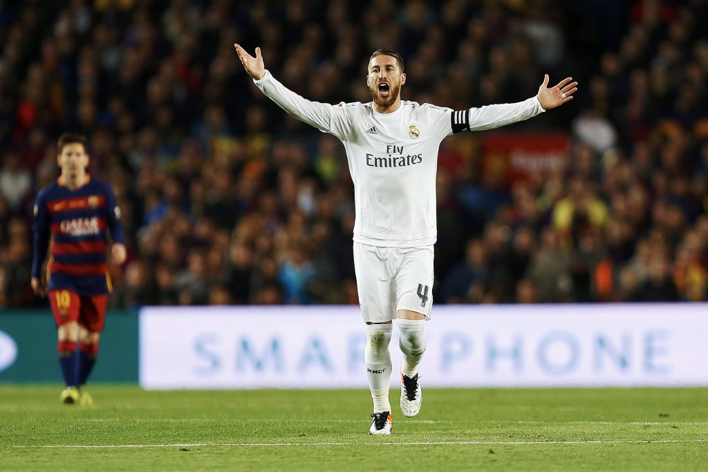 Real Madrid's Spanish defender Sergio Ramos reacts during the Spanish Primera Division soccer match played against FC Barcelona at Camp Nou stadium in Barcelona, northeasterm Spain, 02 April 2016. (Photo by Alejandro Garcia/EPA)