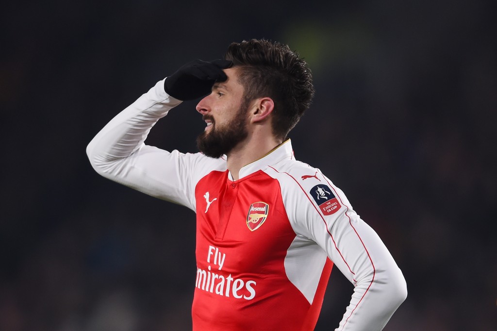 HULL, ENGLAND - MARCH 08: Olivier Giroud of Arsenal reacts during the Emirates FA Cup Fifth Round Replay match between Hull City and Arsenal at KC Stadium on March 8, 2016 in Hull, England. (Photo by Laurence Griffiths/Getty Images)