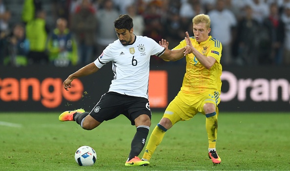 Germany's midfielder Sami Khedira (L) vies with Ukraine's midfielder Viktor Kovalenko during the Euro 2016 group C football match between Germany and Ukraine at the Stade Pierre Mauroy in Villeneuve-d'Ascq near Lille on June 12, 2016. / AFP / PATRIK STOLLARZ (Photo credit should read PATRIK STOLLARZ/AFP/Getty Images)