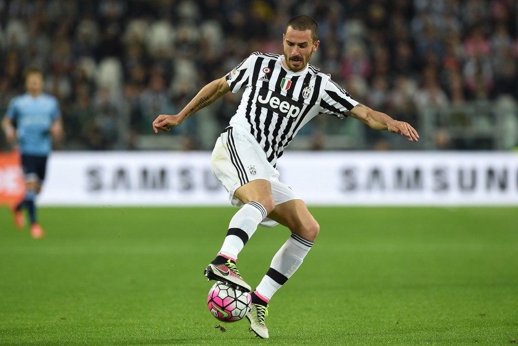 TURIN, ITALY - APRIL 20: Leonardo Bonucci of Juventus FC in action during the Serie A match between Juventus FC and SS Lazio at Juventus Arena on April 20, 2016 in Turin, Italy. (Photo by Valerio Pennicino/Getty Images)