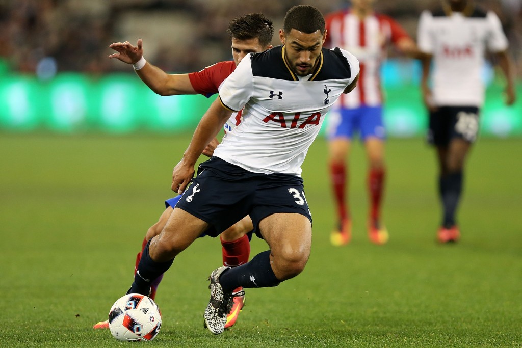 MELBOURNE, AUSTRALIA - JULY 29: Cameron Carter-Vickers of Tottenham runs with the ball during 2016 International Champions Cup Australia match between Tottenham Hotspur and Atletico de Madrid at Melbourne Cricket Ground on July 29, 2016 in Melbourne, Australia. (Photo by Jack Thomas/Getty Images)