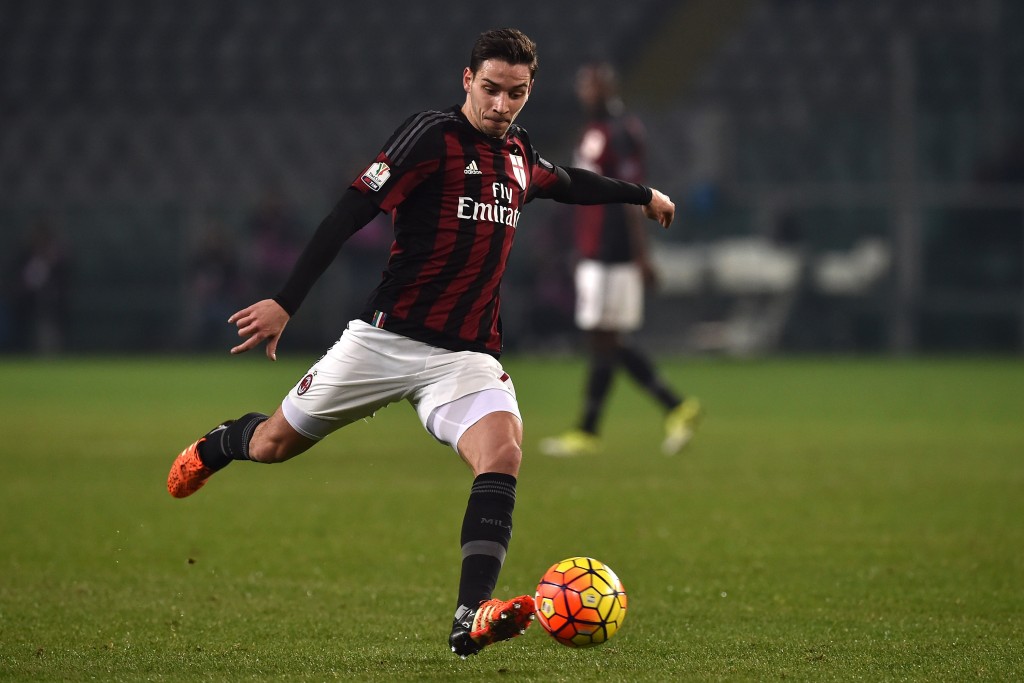 TURIN, ITALY - JANUARY 26: Mattia De Sciglio of AC Milan in action during the TIM Cup match between US Alessandria and AC Milan at Olimpico Stadium on January 26, 2016 in Turin, Italy. (Photo by Valerio Pennicino/Getty Images)