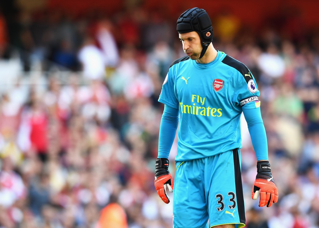 LONDON, ENGLAND - AUGUST 14: Petr Cech of Arsenal looks dejected during the Premier League match between Arsenal and Liverpool at Emirates Stadium on August 14, 2016 in London, England. (Photo by Michael Regan/Getty Images)