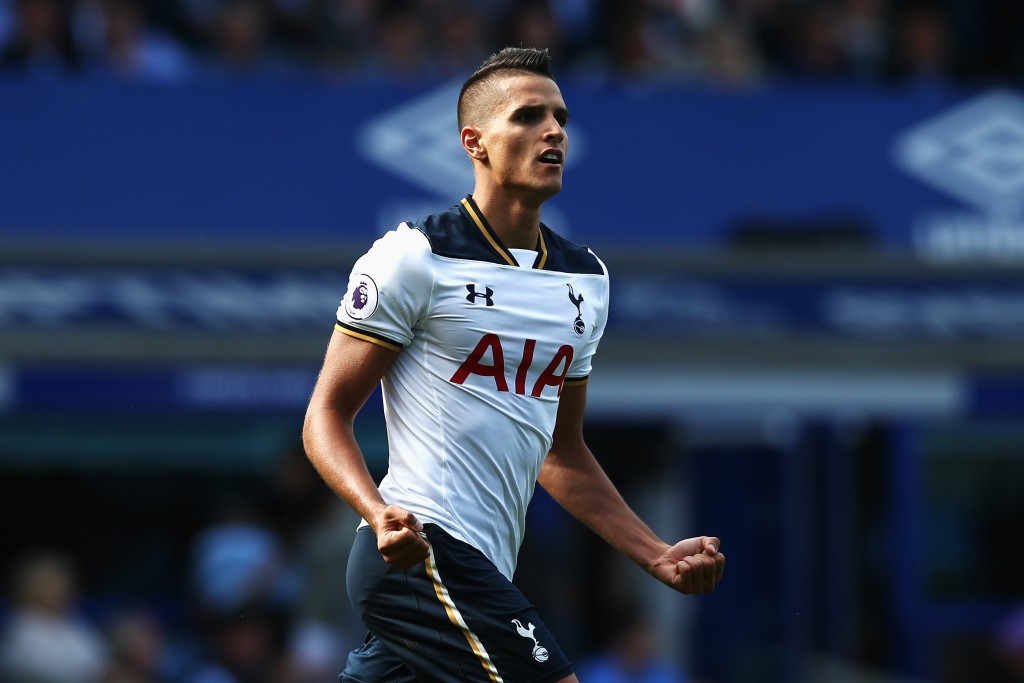 LIVERPOOL, ENGLAND - AUGUST 13: Erik Lamela of Tottenham Hotspur celebrates scoring his sides first goal during the Premier League match between Everton and Tottenham Hotspur at Goodison Park on August 13, 2016 in Liverpool, England. (Photo by Jan Kruger/Getty Images)