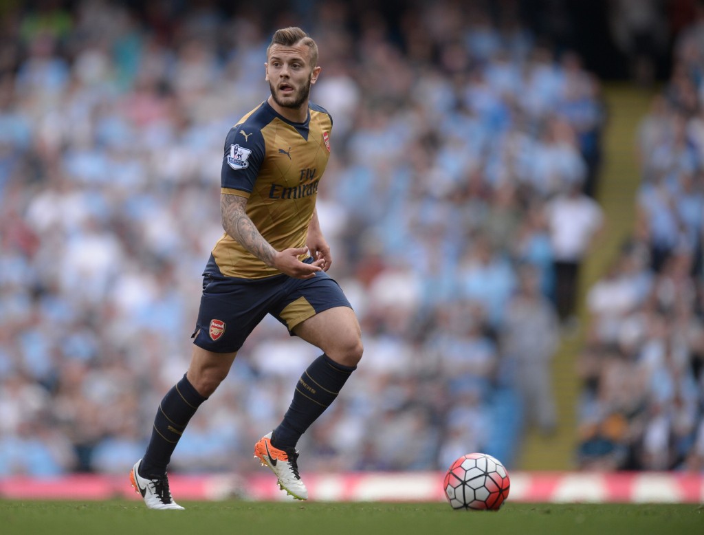 Arsenal's English midfielder Jack Wilshere looks up during the English Premier League football match between Manchester City and Arsenal at the Etihad Stadium in Manchester, north west England, on May 8, 2016. / AFP / OLI SCARFF / RESTRICTED TO EDITORIAL USE. No use with unauthorized audio, video, data, fixture lists, club/league logos or 'live' services. Online in-match use limited to 75 images, no video emulation. No use in betting, games or single club/league/player publications. / (Photo credit should read OLI SCARFF/AFP/Getty Images)