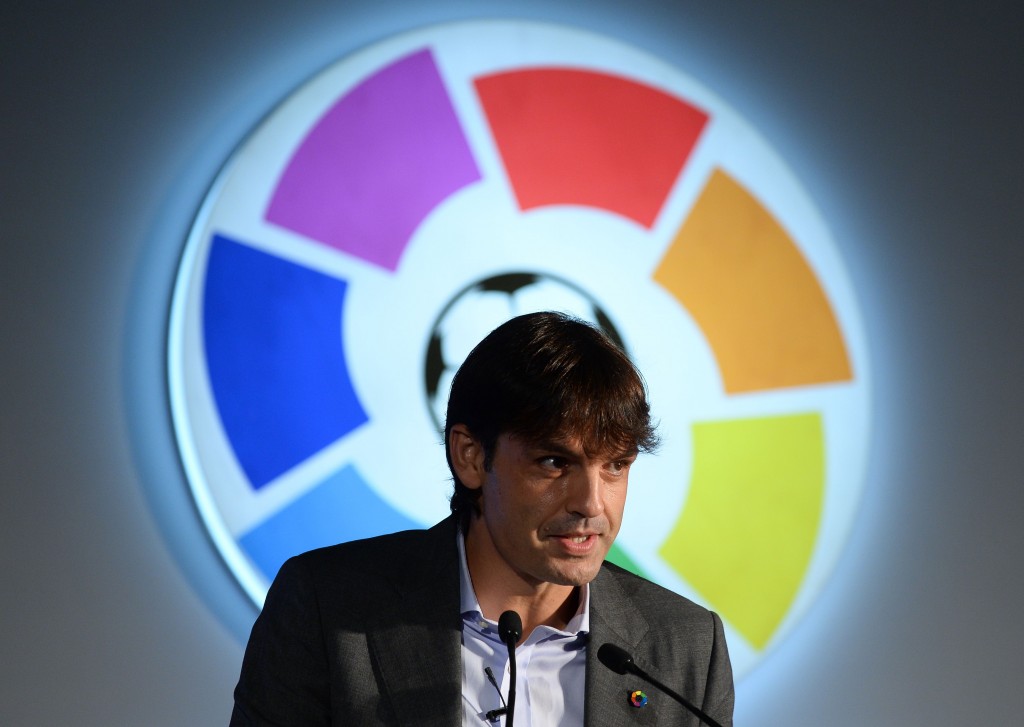 Retired Spanish football player Fernando Morientes speaks during a function to promote the Spanish football league at a function in New Delhi on September 15, 2016. / AFP / SAJJAD HUSSAIN (Photo credit should read SAJJAD HUSSAIN/AFP/Getty Images)