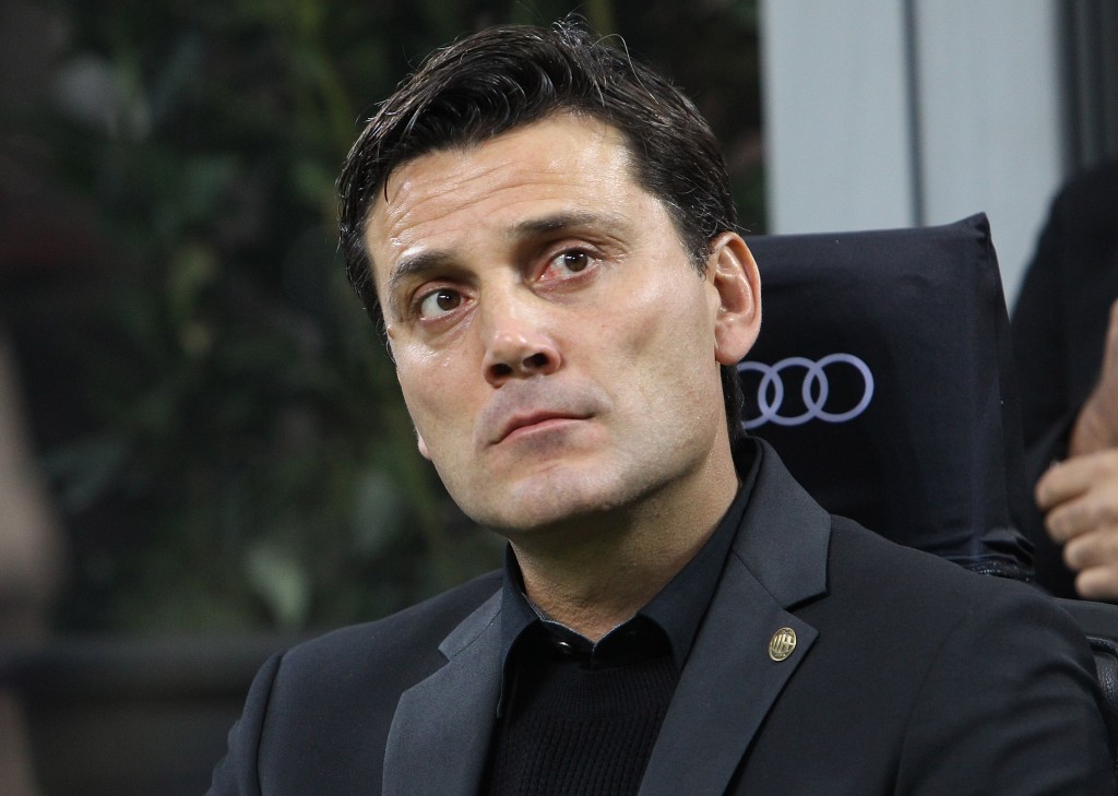 MILAN, ITALY - OCTOBER 22: AC Milan coach Vincenzo Montella looks on before the Serie A match between AC Milan and Juventus FC at Stadio Giuseppe Meazza on October 22, 2016 in Milan, Italy. (Photo by Marco Luzzani/Getty Images)