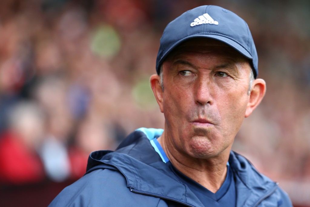 BOURNEMOUTH, ENGLAND - SEPTEMBER 10: Tony Pulis, Manager of West Bromwich Albion reacts during the Premier League match between AFC Bournemouth and West Bromwich Albion at Vitality Stadium on September 10, 2016 in Bournemouth, England. (Photo by Warren Little/Getty Images)
