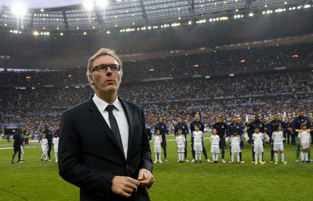Paris Saint-Germain's French head coach Laurent Blanc looks prior to the French Cup final football match beween Marseille (OM) and Paris Saint-Germain (PSG) on May 21, 2016 at the Stade de France in Saint-Denis, north of Paris. AFP PHOTO / FRANCK FIFE / AFP / FRANCK FIFE (Photo credit should read FRANCK FIFE/AFP/Getty Images)