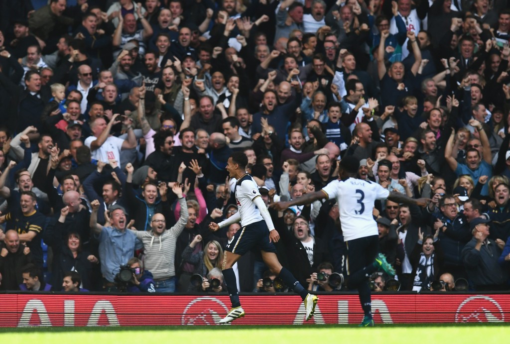 LONDON, ENGLAND - OCTOBER 02: Dele Alli of Tottenham Hotspur celebrates scoring his sides second goal during the Premier League match between Tottenham Hotspur and Manchester City at White Hart Lane on October 2, 2016 in London, England. (Photo by Dan Mullan/Getty Images)