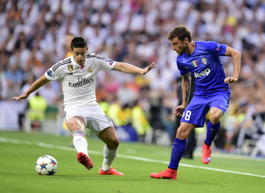 A chance to join the other side? (Picture Courtesy - AFP/Getty Images)