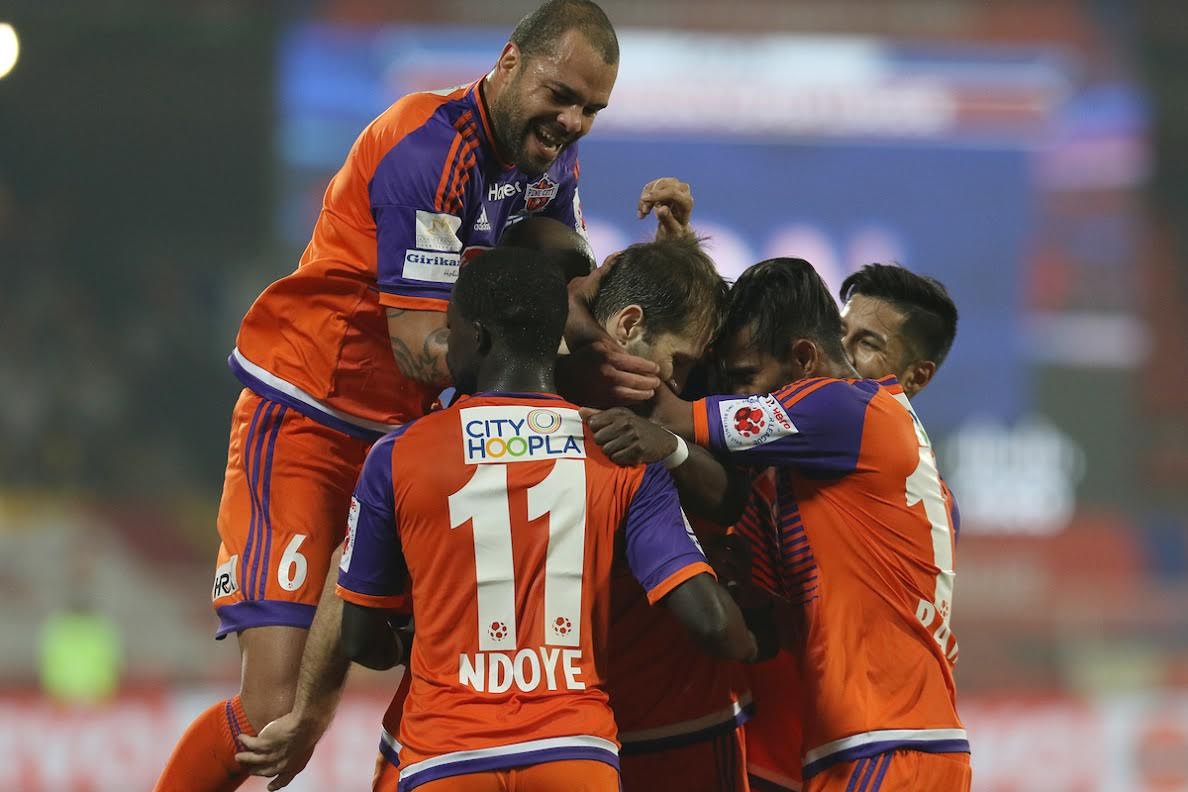 Anibal Zurdo Rodríguez of FC Pune City celebrates the goal during match 42 of the Indian Super League (ISL) season 3 between FC Pune City vs Delhi Dynamos FC held at the Balewadi Stadium in Pune, India on the 18th November 2016. Photo by Faheem Hussain / ISL / SPORTZPICS