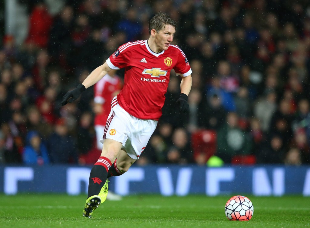 MANCHESTER, ENGLAND - JANUARY 09: Bastian Schweinsteiger of Manchester United during the Emirates FA Cup Third Round match between Manchester United and Sheffield United at Old Trafford on January 9, 2016 in Manchester, England. (Photo by Alex Livesey/Getty Images)
