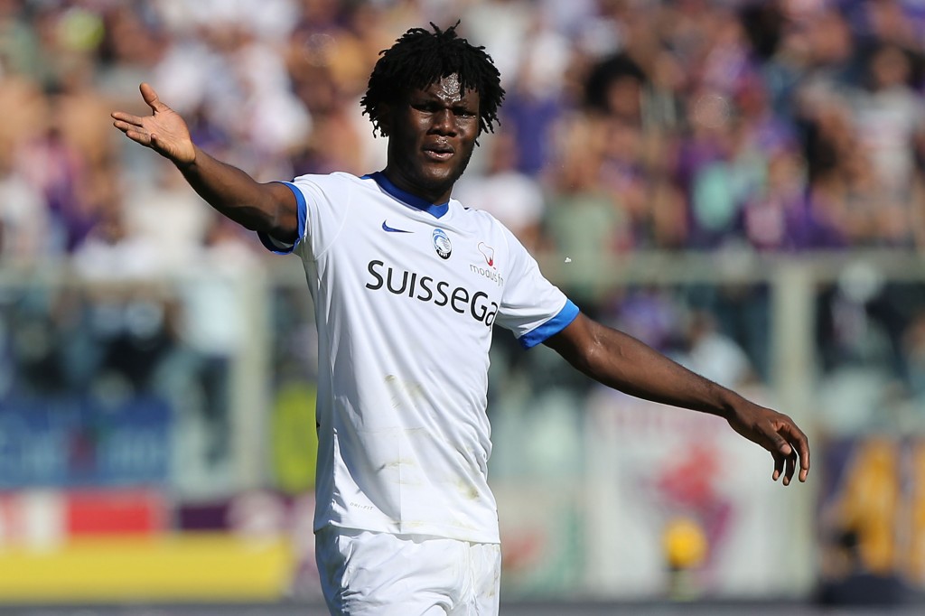 FLORENCE, ITALY - OCTOBER 16: Frank Kessie' of Atalanta BC reacts during the Serie A match between ACF Fiorentina and Atalanta BC at Stadio Artemio Franchi on October 16, 2016 in Florence, Italy. (Photo by Gabriele Maltinti/Getty Images)