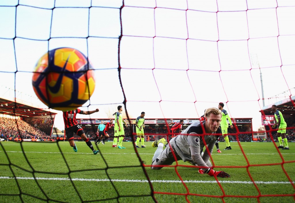 BOURNEMOUTH, ENGLAND - DECEMBER 04: Loris Karius of Liverpool looks dejected as Steve Cook of AFC Bournemouthscores their third goal during the Premier League match between AFC Bournemouth and Liverpool at Vitality Stadium on December 4, 2016 in Bournemouth, England. (Photo by Michael Steele/Getty Images)