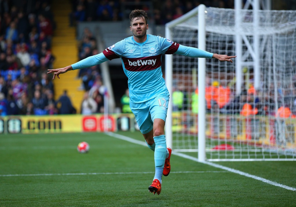 LONDON, ENGLAND - OCTOBER 17: Carl Jenkinson of West Ham United celebrates scoring his team's first goal during the Barclays Premier League match between Crystal Palace and West Ham United at Selhurst Park on October 17, 2015 in London, England. (Photo by Ian Walton/Getty Images)