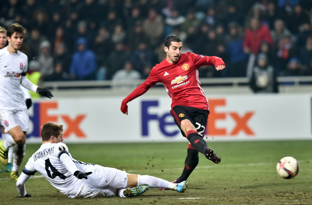 Manchester United's Armenian midfielder Henrikh Mkhitaryan kicks to score a goal during the UEFA Europa League football match between FC Zorya Luhansk and Manchester United FC at the Chornomorets stadium in Odessa on December 8, 2016.(Photo by Sergei Supinsky/AFP/Getty Images)