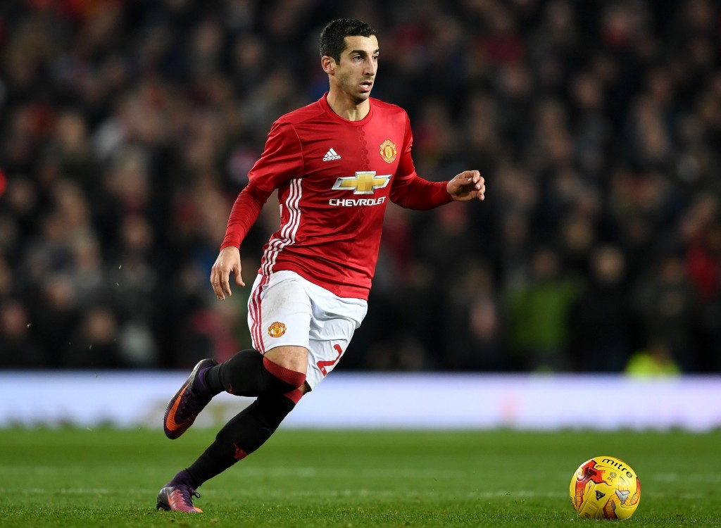 MANCHESTER, ENGLAND - NOVEMBER 30: Henrikh Mkhitaryan of Manchester United in action during the EFL Cup quarter final match between Manchester United and West Ham United at Old Trafford on November 30, 2016 in Manchester, England. (Photo by Shaun Botterill/Getty Images)