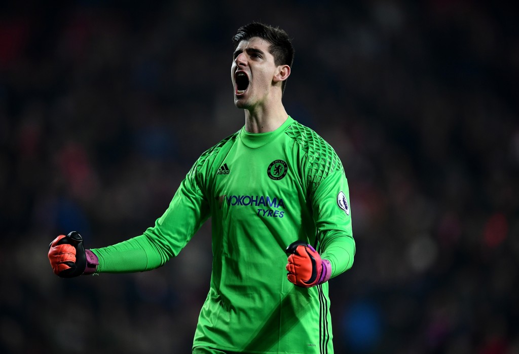 SUNDERLAND, ENGLAND - DECEMBER 14: Thibaut Courtois of Chelsea reacts after the final whistle during the Premier League match between Sunderland and Chelsea at Stadium of Light on December 14, 2016 in Sunderland, England. (Photo by Laurence Griffiths/Getty Images)