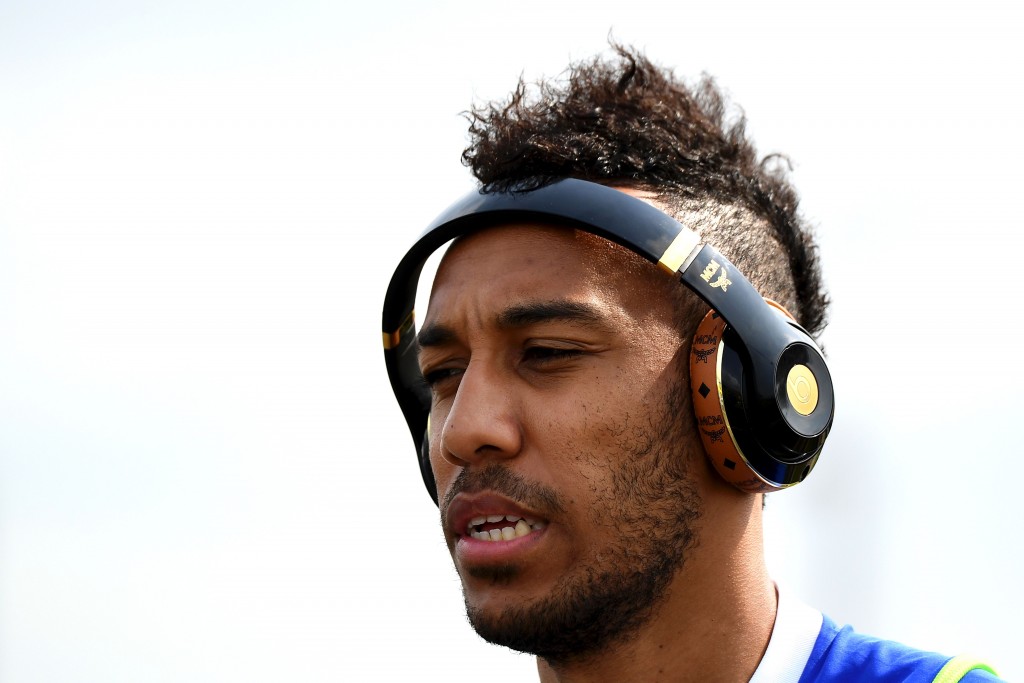 Gabon's forward Pierre-Emerick Aubameyang arrives for a training session in Libreville on January 20, 2017 during the 2017 Africa Cup of Nations football tournament in Gabon. / AFP / GABRIEL BOUYS (Photo credit should read GABRIEL BOUYS/AFP/Getty Images)