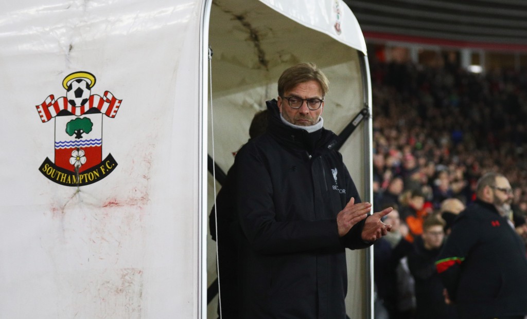 SOUTHAMPTON, ENGLAND - JANUARY 11: Jurgen Klopp manager of Liverpool walk out of the tunnel prior to the EFL Cup semi-final first leg match between Southampton and Liverpool at St Mary's Stadium on January 11, 2017 in Southampton, England. (Photo by Ian Walton/Getty Images)