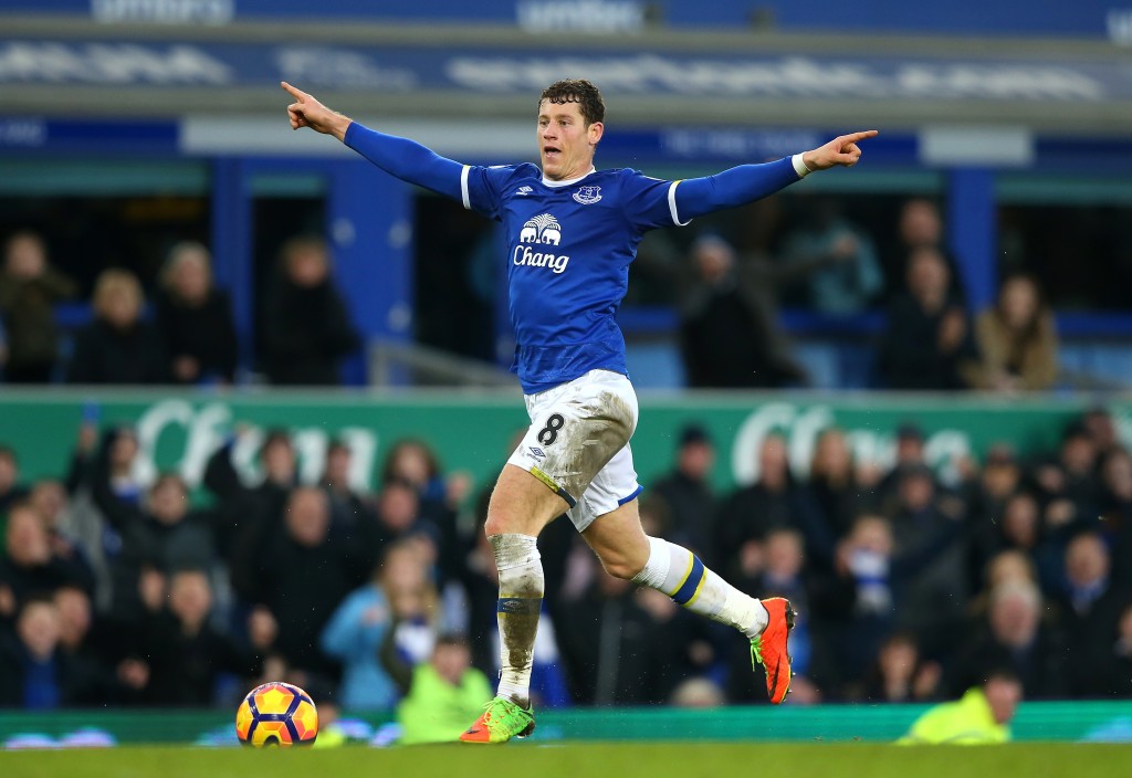 LIVERPOOL, ENGLAND - FEBRUARY 04: Ross Barkley of Everton celebrates scoring his sides sixth goal during the Premier League match between Everton and AFC Bournemouth at Goodison Park on February 4, 2017 in Liverpool, England. (Photo by Alex Livesey/Getty Images) 
