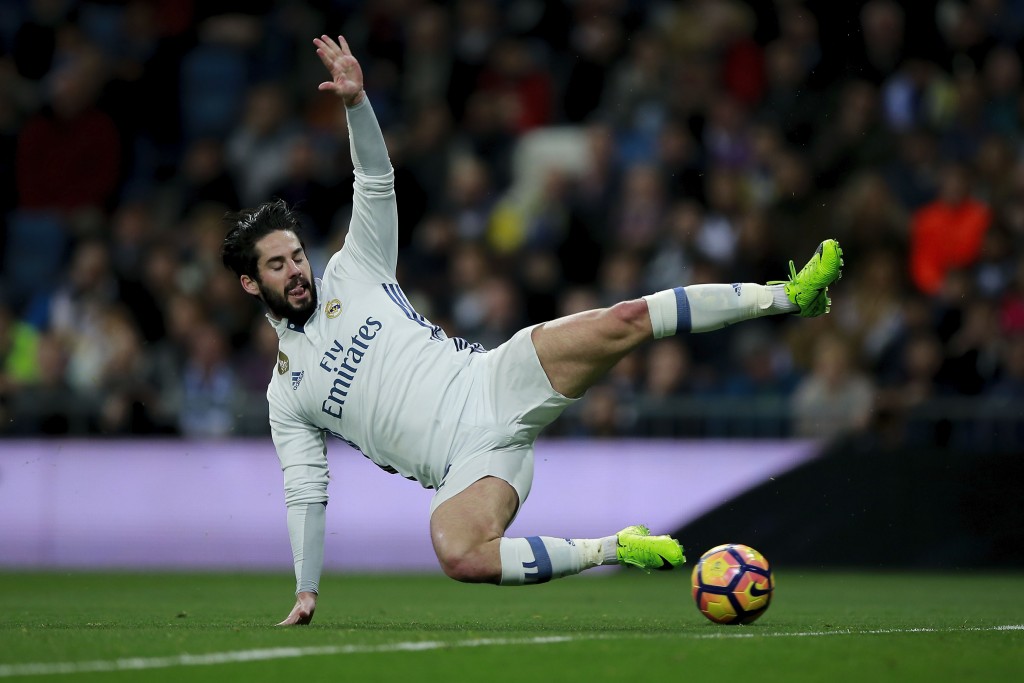 Isco could stay on at Real Madrid for one more year. (Photo courtesy - Gonzalo Arroyo Moreno/Getty Images)