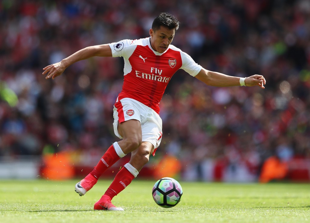Can Arsenal keep hold of Sanchez? (Photo courtesy - Clive Mason/Getty Images)