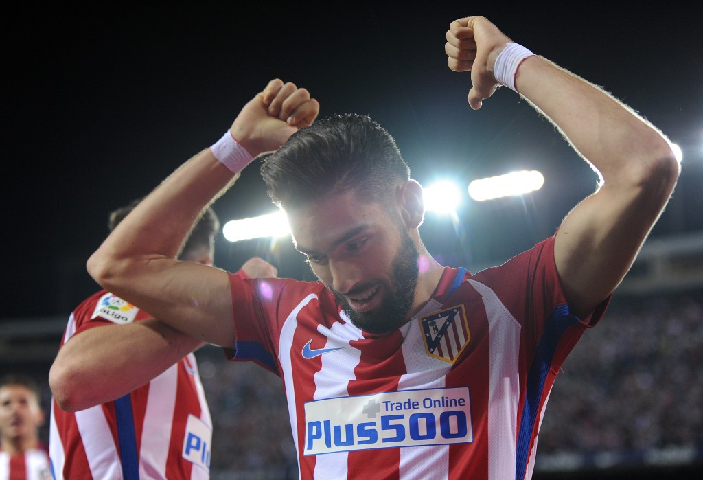 MADRID, SPAIN - OCTOBER 29: Yannick Carrasco of Club Atletico de Madrid celebrates after scoring his team's 4th goal during the La Liga match between Club Atletico de Madrid and Malaga CF at estadio Vicente Calderon on October 29, 2016 in Madrid, Spain. (Photo by Denis Doyle/Getty Images)