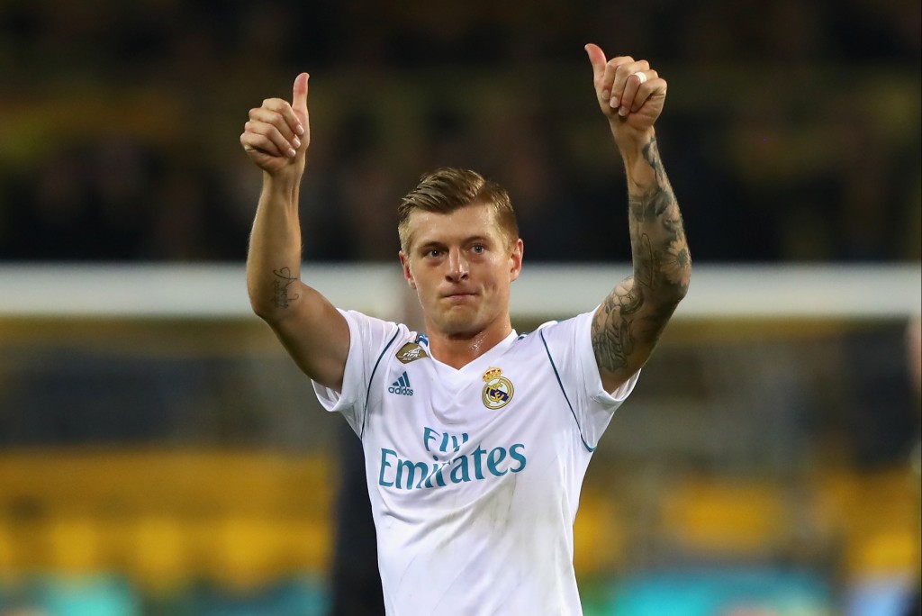DORTMUND, GERMANY - SEPTEMBER 26: Toni Kroos of Real Madrid shows appreciation to the fans after the UEFA Champions League group H match between Borussia Dortmund and Real Madrid at Signal Iduna Park on September 26, 2017 in Dortmund, Germany. (Photo by Martin Rose/Bongarts/Getty Images)