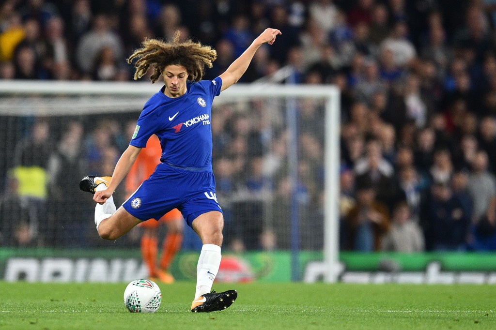 Chelsea's English defender Ethan Ampadu passes the ball during the English League Cup fourth round football match between Chelsea and Everton at Stamford Bridge in London on October 25, 2017. / AFP PHOTO / Glyn KIRK / RESTRICTED TO EDITORIAL USE. No use with unauthorized audio, video, data, fixture lists, club/league logos or 'live' services. Online in-match use limited to 75 images, no video emulation. No use in betting, games or single club/league/player publications. / (Photo credit should read GLYN KIRK/AFP/Getty Images)