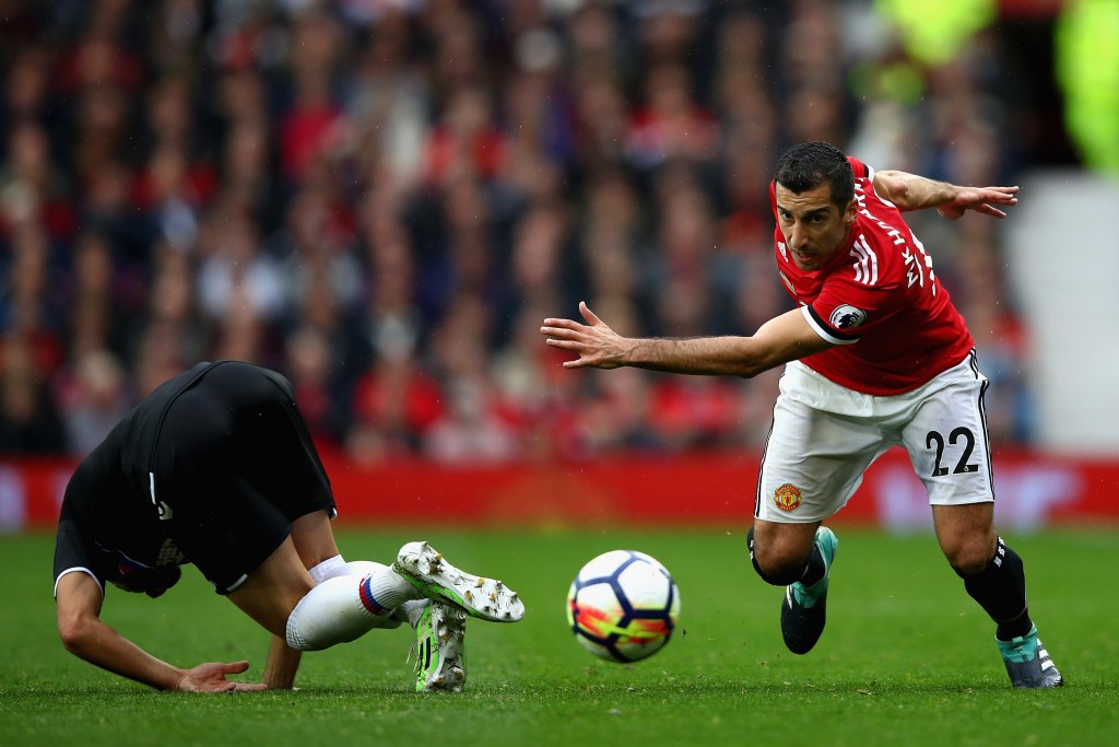 MANCHESTER, ENGLAND - SEPTEMBER 30: Henrikh Mkhitaryan of Manchester United in action during the Premier League match between Manchester United and Crystal Palace at Old Trafford on September 30, 2017 in Manchester, England. (Photo by Clive Brunskill/Getty Images)