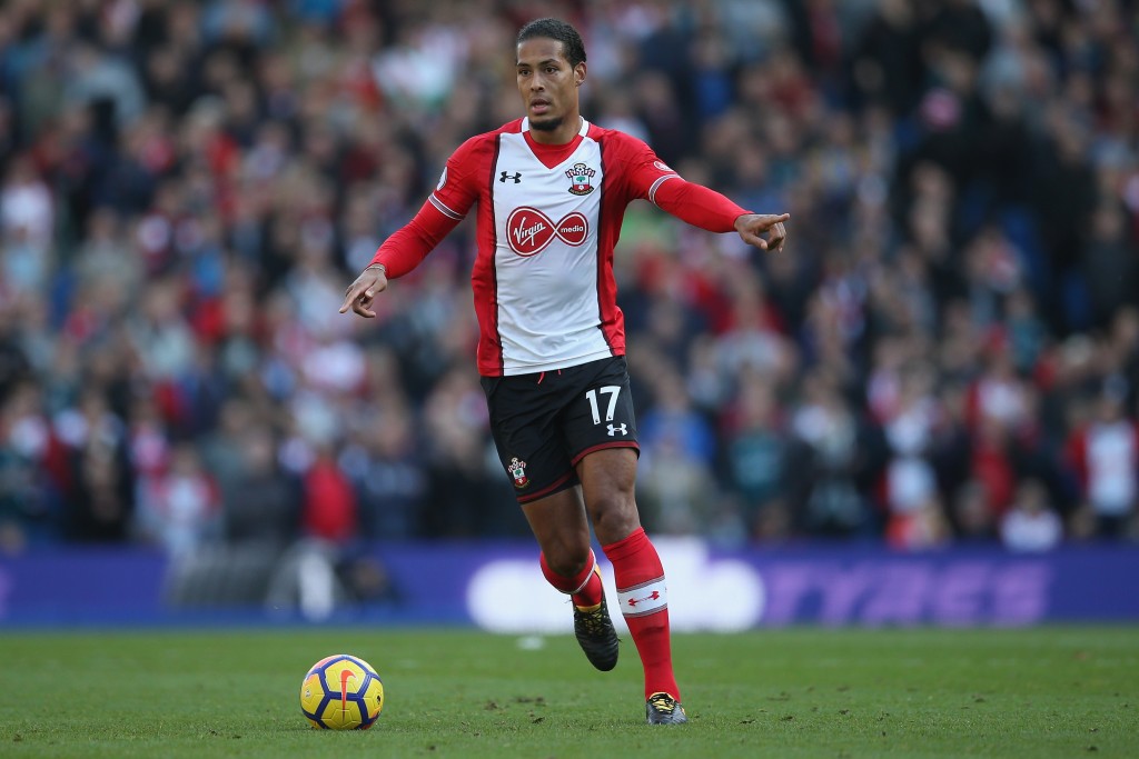 BRIGHTON, ENGLAND - OCTOBER 29: Virgil van Dijk of Southampton in action during the Premier League match between Brighton and Hove Albion and Southampton at Amex Stadium on October 29, 2017 in Brighton, England. (Photo by Steve Bardens/Getty Images)