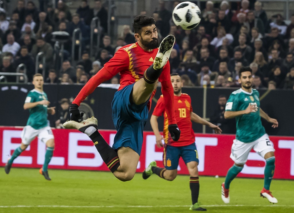 Spain's forward Diego da Silva Costa eyes the ball during the international friendly football match of Germany vs Spain in Duesseldorf, western Germany, on March 23, 2018, in preparation of the 2018 Fifa World Cup. / AFP PHOTO / ODD ANDERSEN / ALTERNATIVE CROP (Photo credit should read ODD ANDERSEN/AFP/Getty Images)