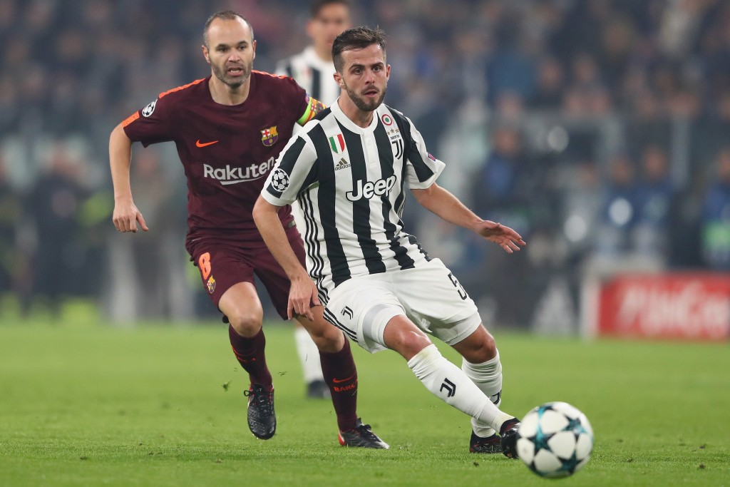 TURIN, ITALY - NOVEMBER 22: Miralem Pjanic of Juventus during the UEFA Champions League group D match between Juventus and FC Barcelona at Juventus Stadium on November 22, 2017 in Turin, Italy. (Photo by Michael Steele/Getty Images)