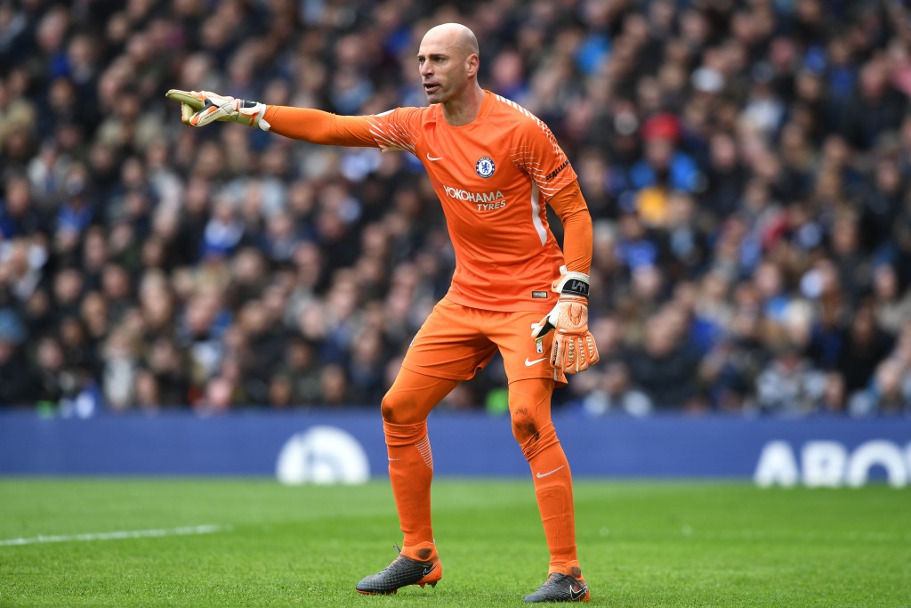 LONDON, ENGLAND - APRIL 01: Willy Caballero of Chelsea gives his team instructions during the Premier League match between Chelsea and Tottenham Hotspur at Stamford Bridge on April 1, 2018 in London, England. (Photo by Michael Regan/Getty Images)