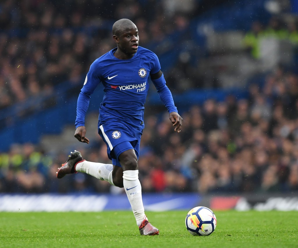 LONDON, ENGLAND - APRIL 08: N'Golo Kante of Chelsea in action during the Premier League match between Chelsea and West Ham United at Stamford Bridge on April 8, 2018 in London, England. (Photo by Shaun Botterill/Getty Images)