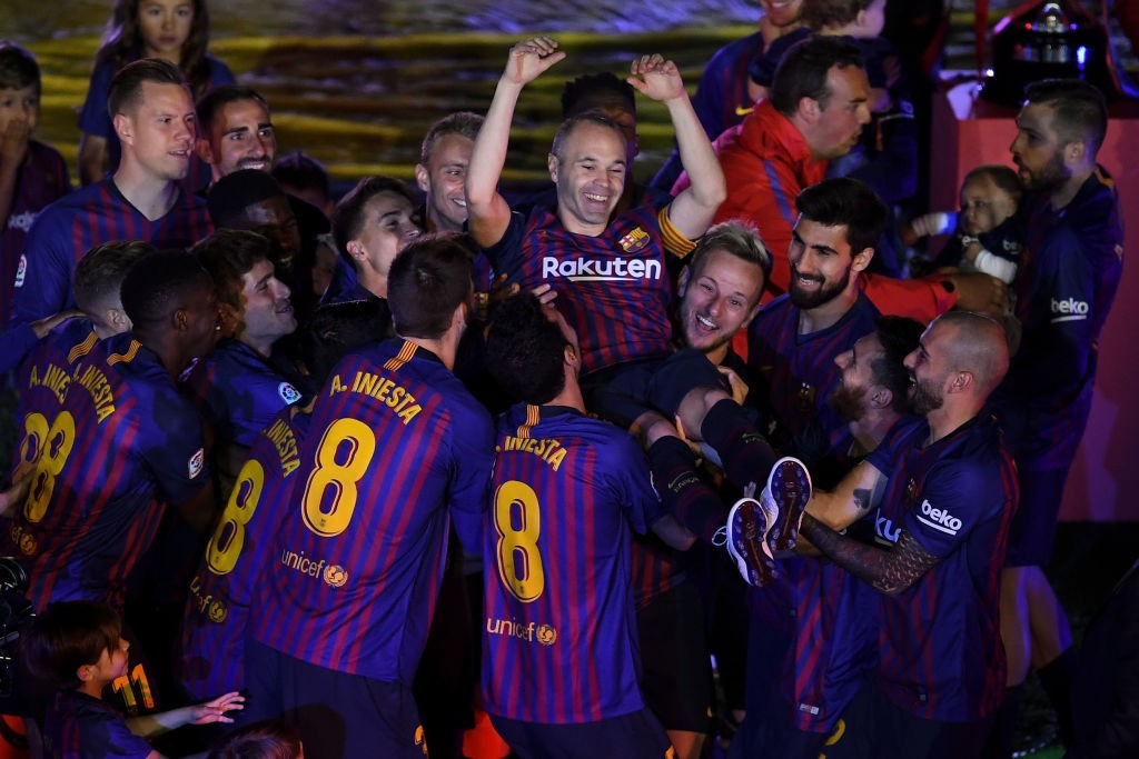 Gracias Capitan. (Photo courtesy - David Ramos/Getty Images)