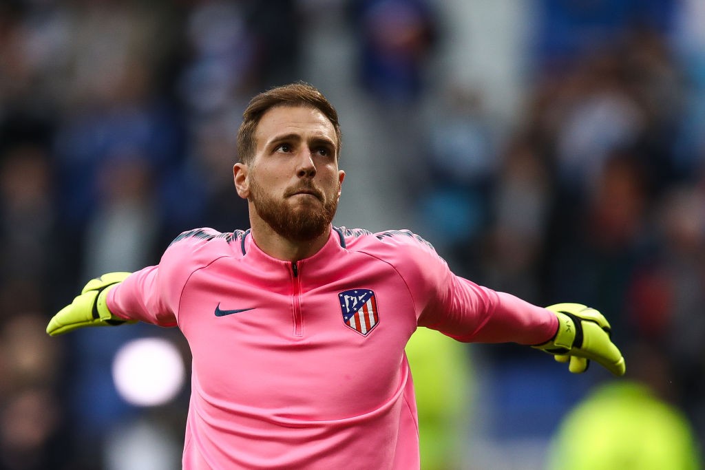 LYON, FRANCE - MAY 16: Jan Oblak #13 of Atletico Madrid warms up prior to the UEFA Europa League Final between Olympique de Marseille and Club Atletico de Madrid at Stade de Lyon on May 16, 2018 in Lyon, France. (Photo by Maja Hitij/Getty Images)