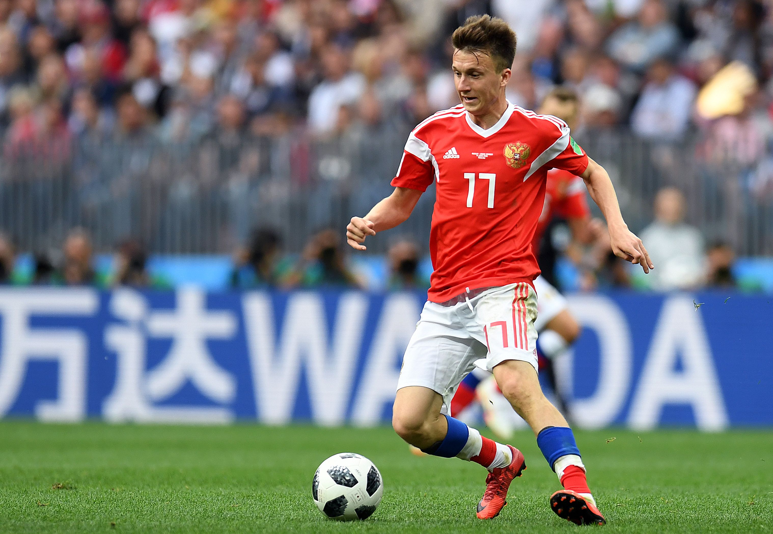 Golovin going! (Picture Courtesy - AFP/Getty Images)