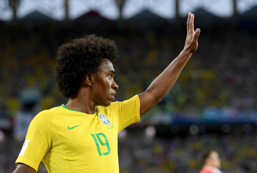 MOSCOW, RUSSIA - JUNE 27: Willian of Brazil gestures during the 2018 FIFA World Cup Russia group E match between Serbia and Brazil at Spartak Stadium on June 27, 2018 in Moscow, Russia. (Photo by Stu Forster/Getty Images)