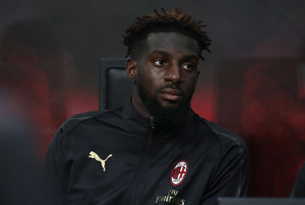MILAN, ITALY - AUGUST 31: Tiemoue Bakayoko of AC Milan looks on before the serie A match between AC Milan and AS Roma at Stadio Giuseppe Meazza on August 31, 2018 in Milan, Italy. (Photo by Marco Luzzani/Getty Images)